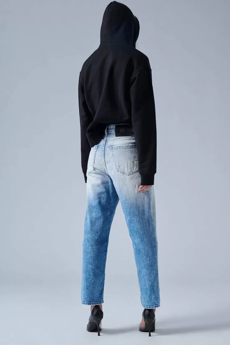 Dsquared2 Icon Light Wash Boston Jeans>Donna Jeans